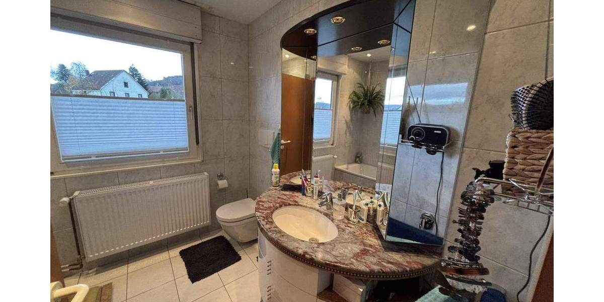 Einfamilienhaus Springe Altenhagen I - 8 Zimmer, 123 m&sup2;, 268.000&euro; | Angebot:25671881