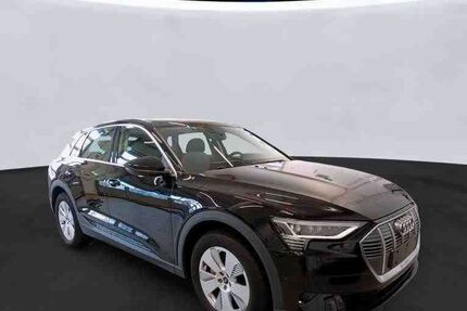 Audi e-tron 7.300 km 31.600 &euro; Salzgitter 38259