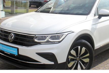 VW Tiguan 7.737 km 37.495 &euro; Salzgitter 38226