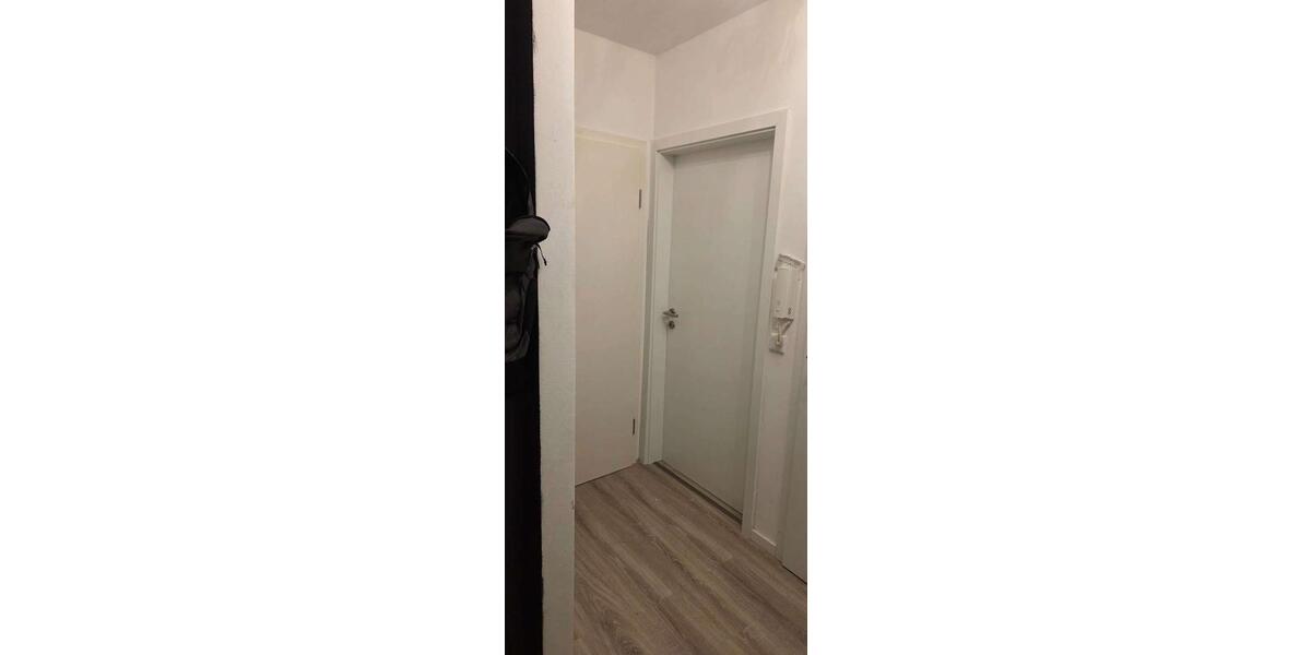 Etagenwohnung Hildesheim - 1 Zimmer, 65 m&sup2;, 480&euro; | Angebot:23553332