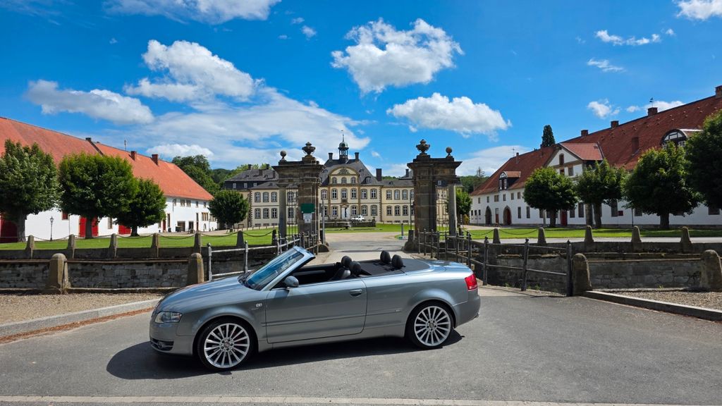 Audi A4 194.000 km 8.399 &euro; Holle 31188