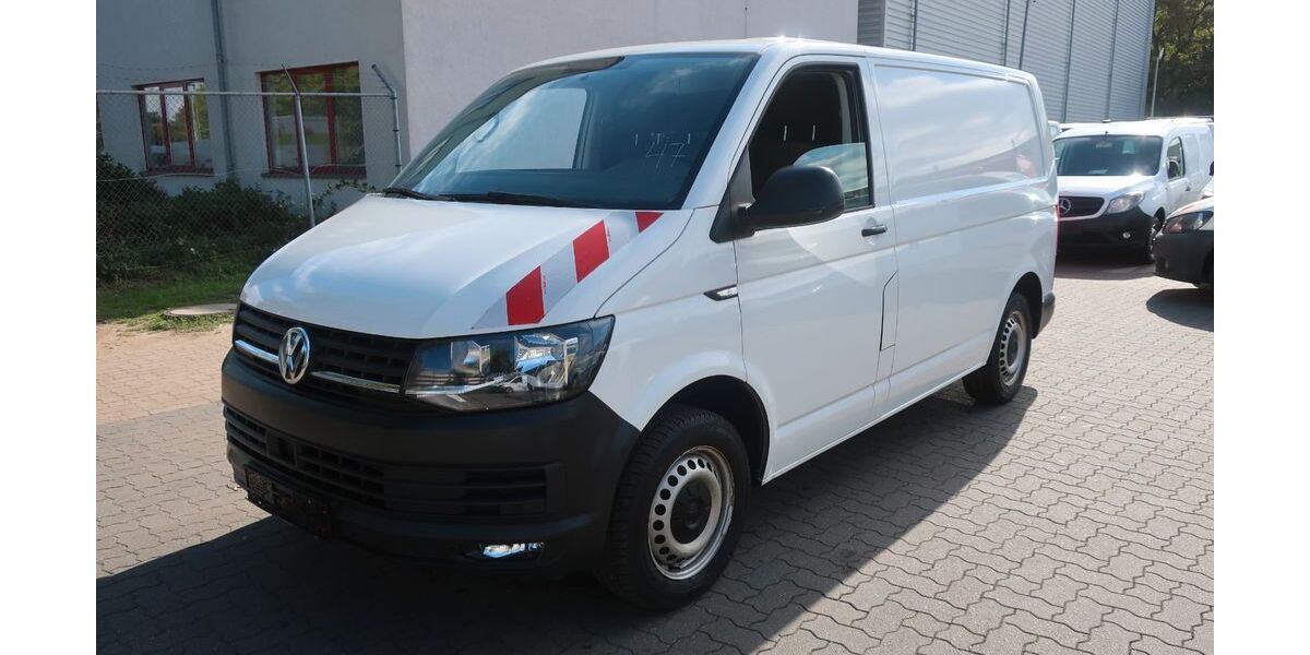 VW T6 Transporter 243.022 km 12.800 &euro; Hannover 30179