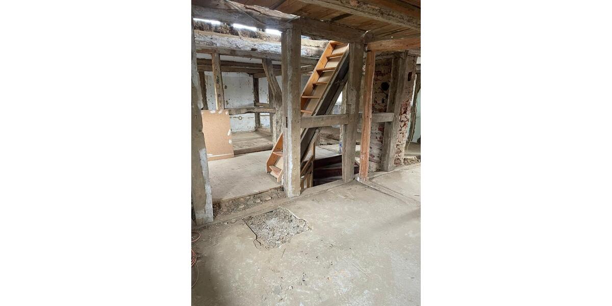 Einfamilienhaus Lamspringe - 5 Zimmer, 150 m&sup2;, 160.000&euro; | Angebot:24650303