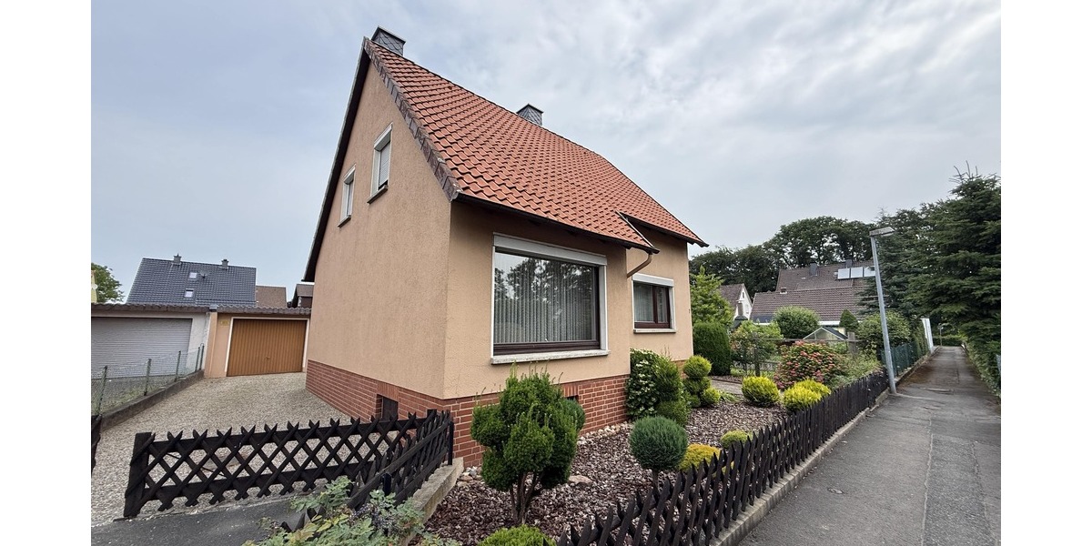 Klein, charmant und voller Möglichkeiten - Einfamilienhaus Gronau Banteln | Angebot:27126033