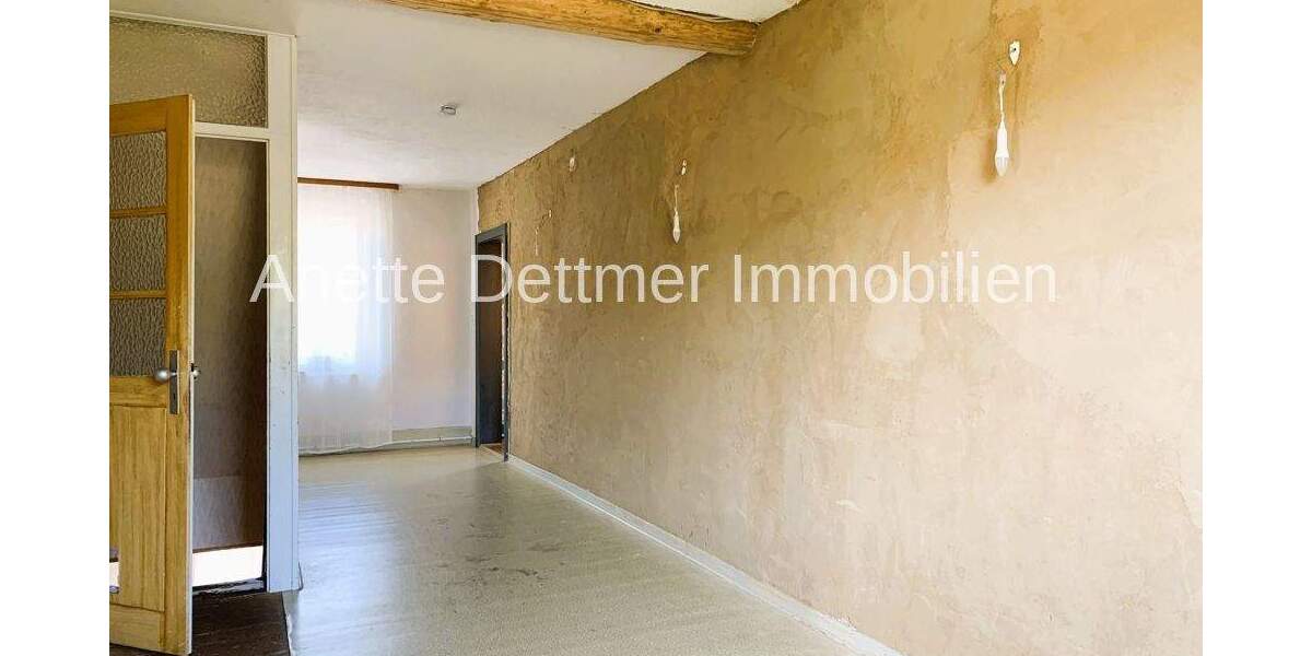 Einfamilienhaus Delligsen / Varrigsen Varrigsen - 7 Zimmer, 215 m&sup2;, 98.000&euro; | Angebot:25695289