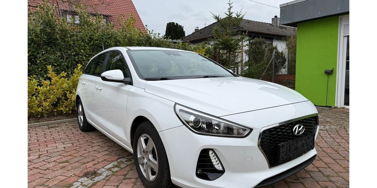 Hyundai i30 153.000 km 6.490 &euro; Ronnenberg 30952