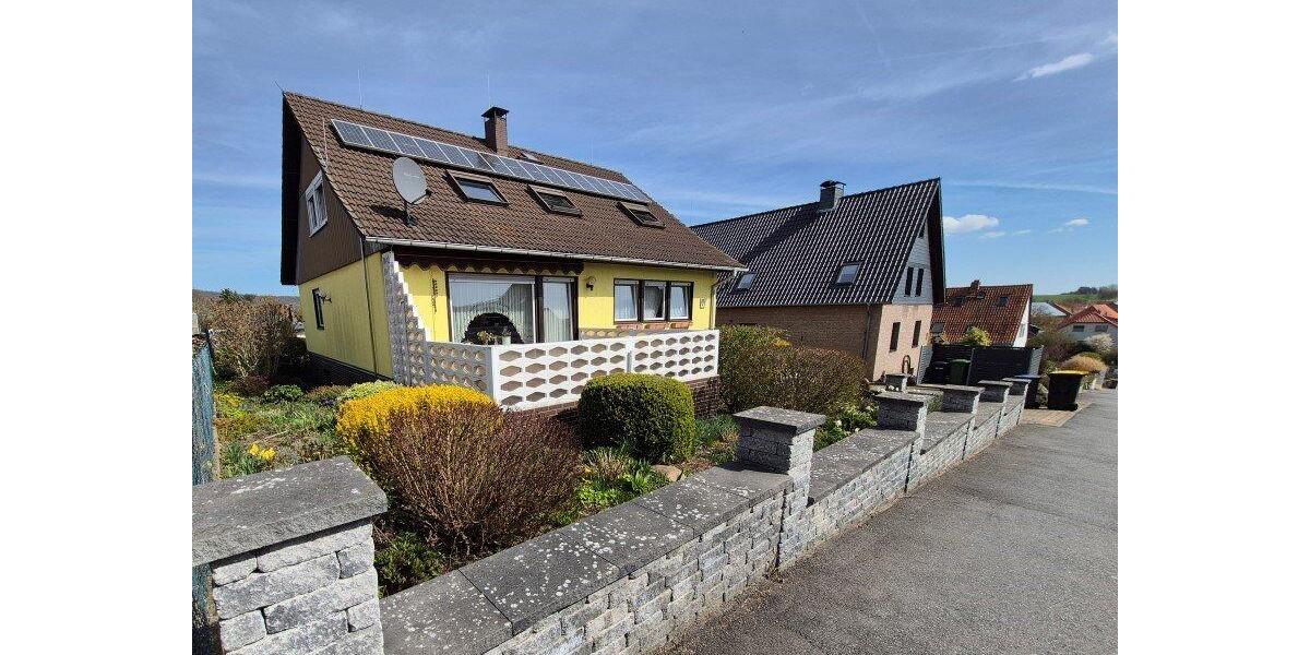 Mehrfamilienhaus, Wohnhaus Bad Salzdetfurth - 9 Zimmer, 160 m&sup2;, 260.000&euro; | Angebot:27203170