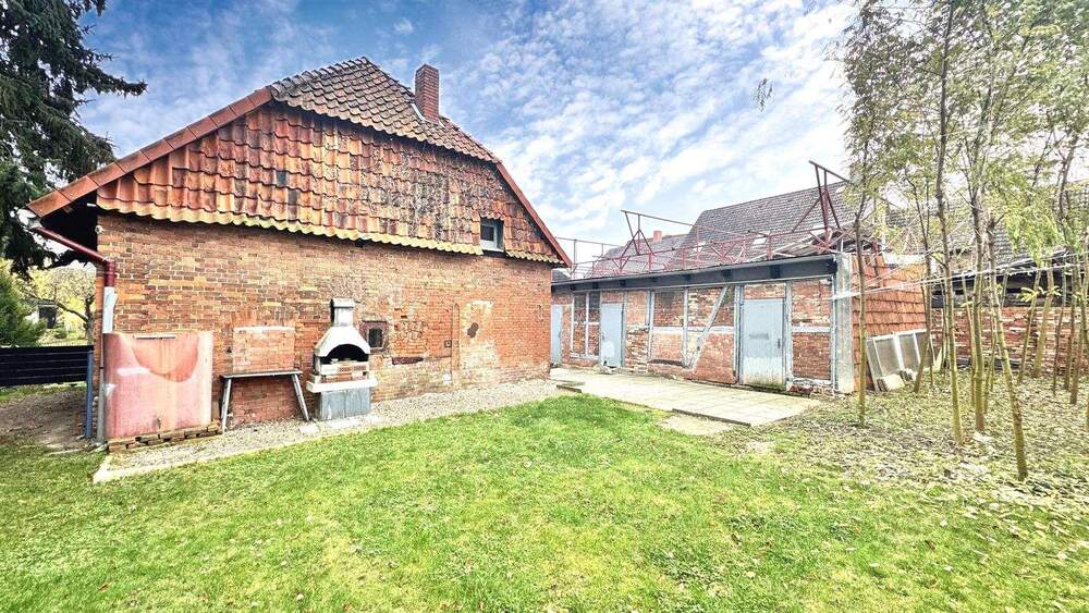 Einfamilienhaus Salzhemmendorf Benstorf - 6 Zimmer, 220 m&sup2;, 99.000&euro; | Angebot:25815632