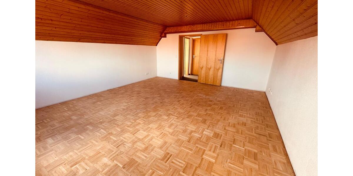 Maisonettenwohnung Burgdorf - 5 Zimmer, 120 m&sup2;, 850&euro; | Angebot:25924022