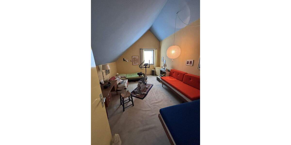 Einfamilienhaus Ronnenberg Weetzen - 7 Zimmer, 216 m&sup2;, 249.000&euro; | Angebot:25733409