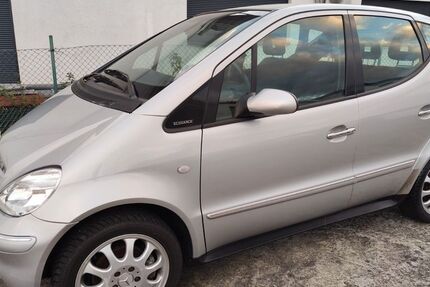 Mercedes-Benz A 190 142.000 km 3.300 &euro; Salzgitter 38228