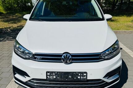 VW Touran 130.000 km 15.999 &euro; Hannover 30167