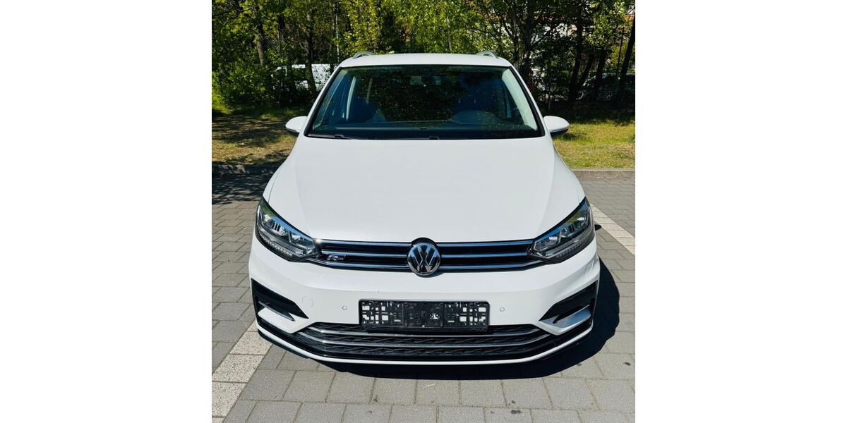 VW Touran 130.000 km 15.999 &euro; Hannover 30167