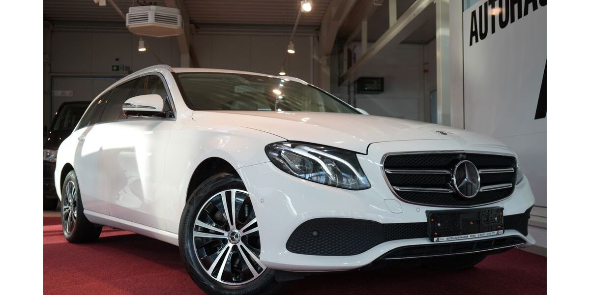 Mercedes-Benz E 220 112.987 km 26.980 &euro; Peine 31228