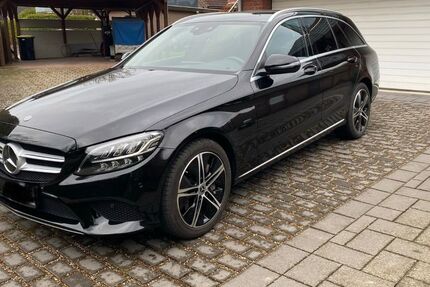 Mercedes-Benz C 300 75.000 km 25.950 &euro; Söhlde 31185