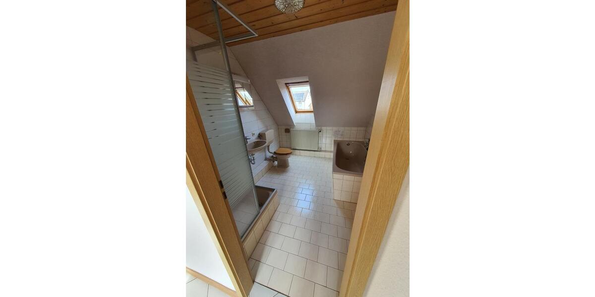 Dachgeschoßwohnung Salzgitter Ortschaft Nord - 2 Zimmer, 70 m&sup2;, 500&euro; | Angebot:25173459