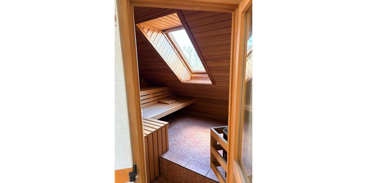 Maisonettenwohnung Hannover Döhren-Wülfel - 4 Zimmer, 220 m&sup2;, 2.800&euro; | Angebot:25590470