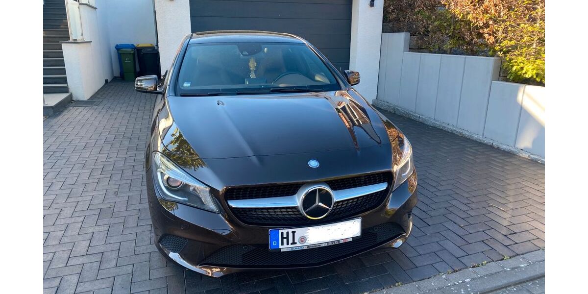 Mercedes-Benz CLA 220 140.000 km 17.100 &euro; Hildesheim 31137