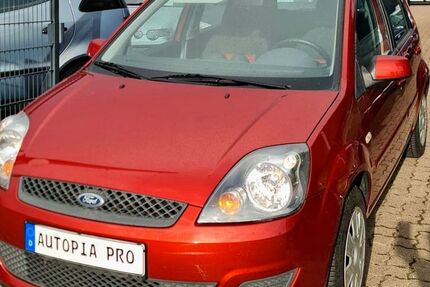 Ford Fiesta 124.449 km 2.990 &euro; Hannover 30453