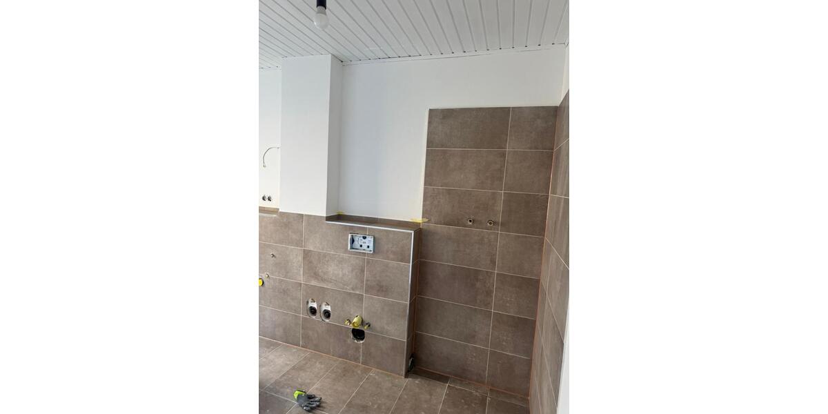 Etagenwohnung Lehrte - 3 Zimmer, 75 m&sup2;, 1.100&euro; | Angebot:25782502