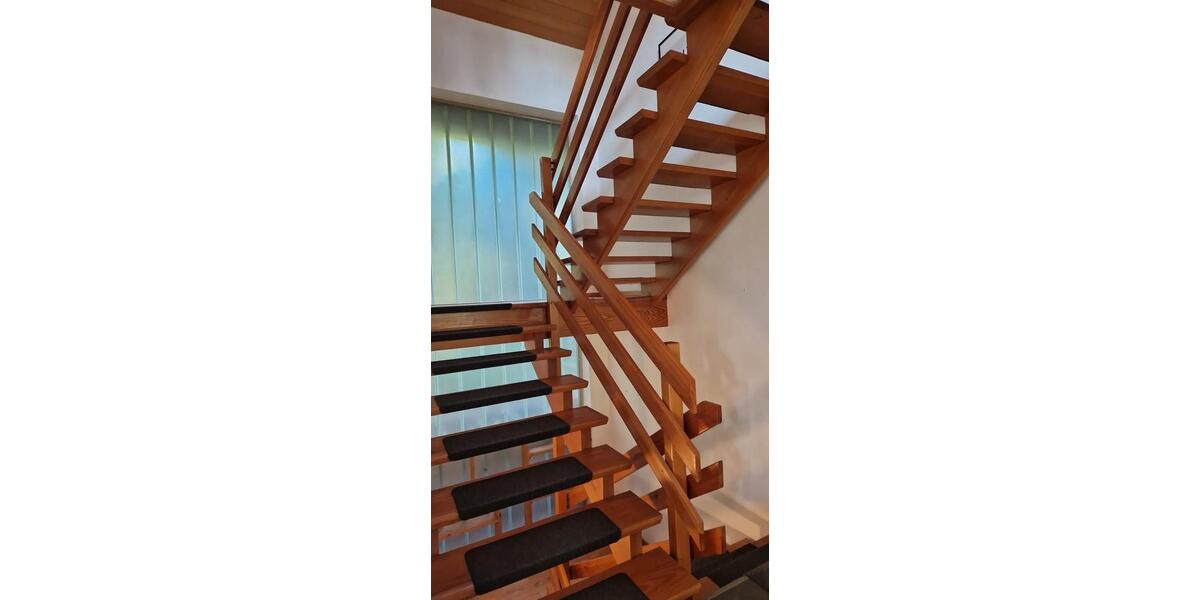 Einfamilienhaus Alfeld (Leine) - 5 Zimmer, 239 m&sup2;, 259.000&euro; | Angebot:26053219