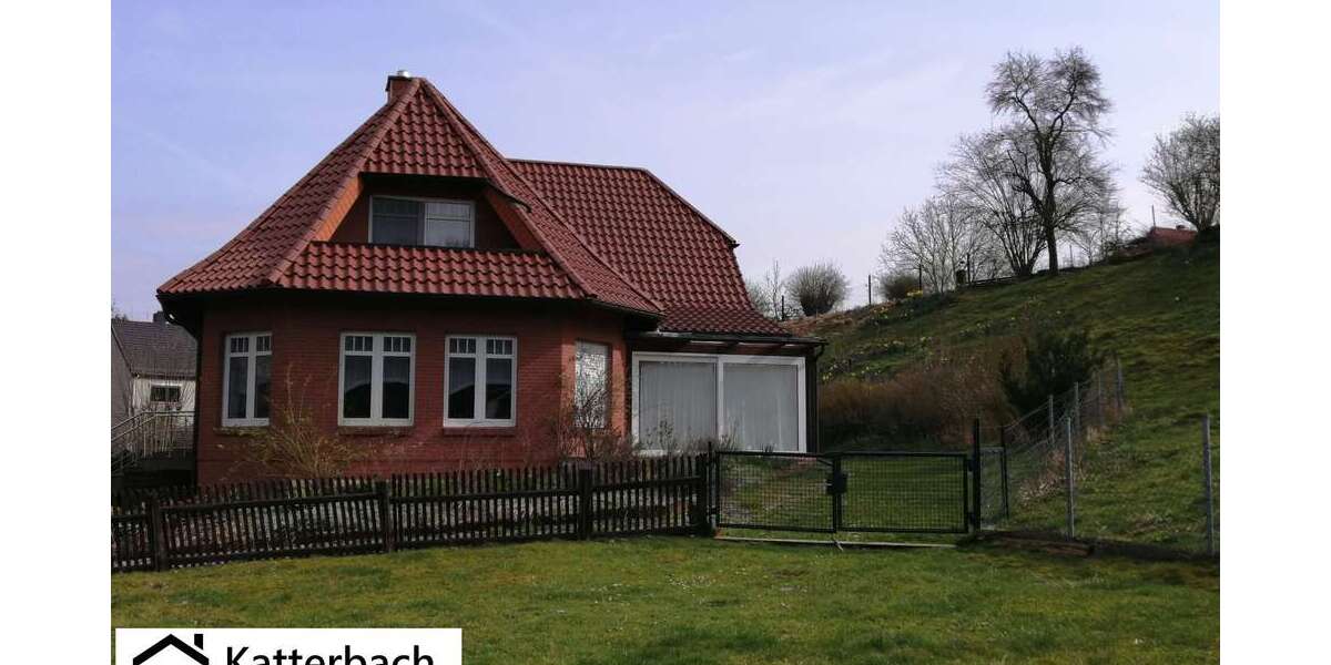 Einfamilienhaus Delligsen - 6 Zimmer, 197 m&sup2;, 320.000&euro; | Angebot:23354492