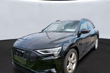 Audi e-tron 34.800 km 39.999 &euro; Salzgitter 38259