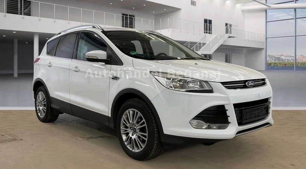 Ford Kuga 182.000 km 7.999 &euro; Lamspringe 31195