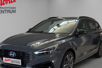 Hyundai i30 28.722 km 22.870 &euro; Laatzen 30880
