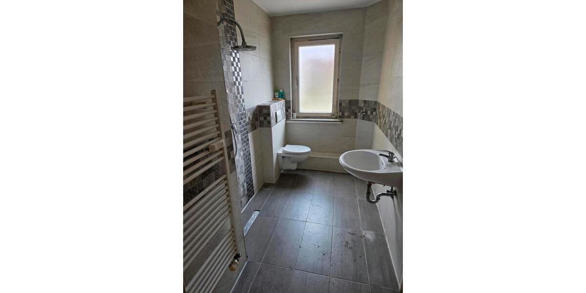 Erdgeschoßwohnung Freden (Leine) - 3 Zimmer, 87 m&sup2;, 700&euro; | Angebot:25903296