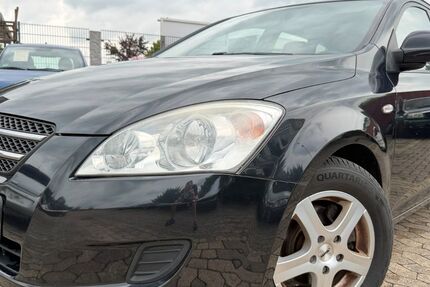 Kia ceed Sportswagon 312.000 km 1.499 &euro; Hildesheim 31137