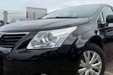 Toyota Avensis 212.300 km 4.699 &euro; Hildesheim 31137