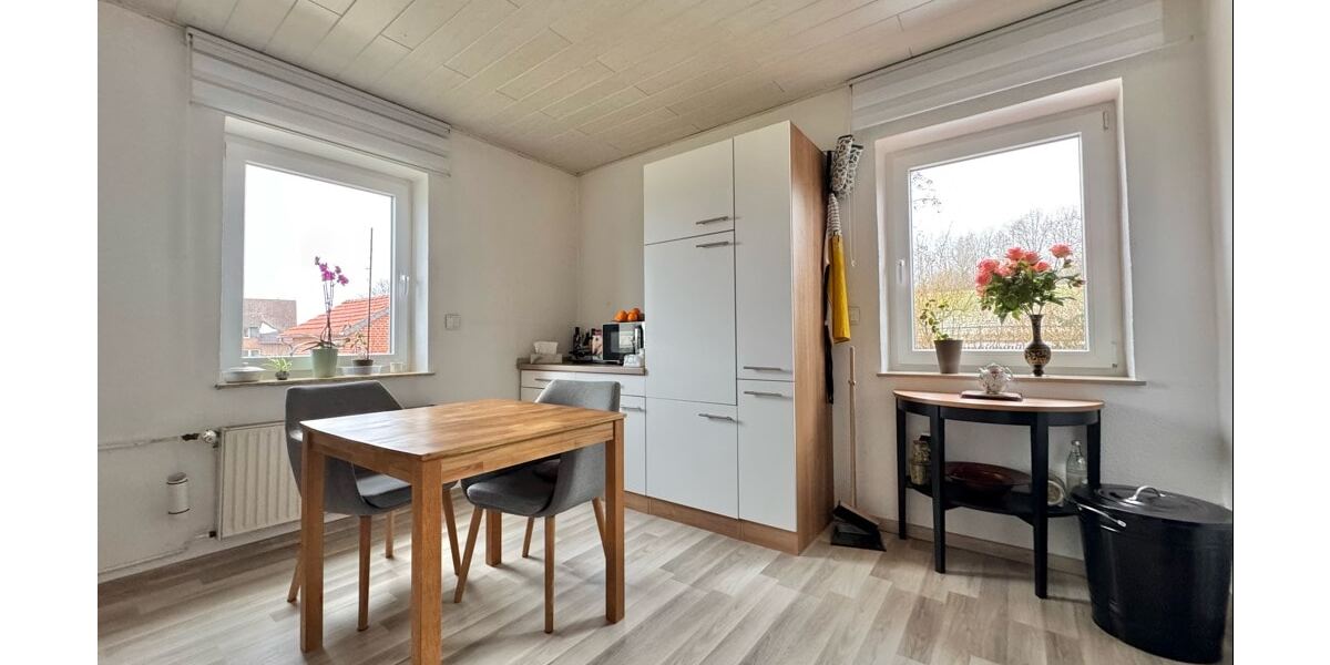 Charmantes Wohnen in ruhiger Lage - Doppelhaushälfte Holle Sottrum | Angebot:24979603