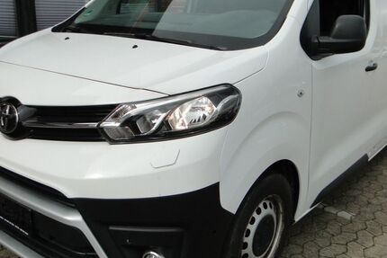 Toyota Proace (Verso) 100.000 km 10.990 &euro; Hildesheim 31137