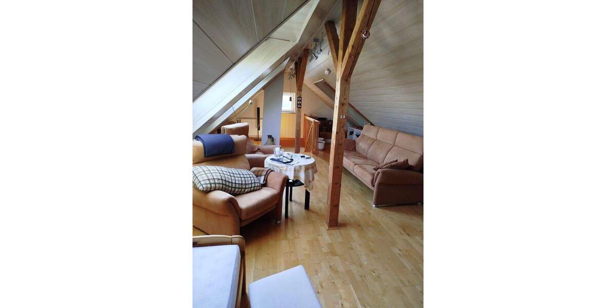 Einfamilienhaus Springe Gestorf - 8 Zimmer, 180 m&sup2;, 430.000&euro; | Angebot:25711082