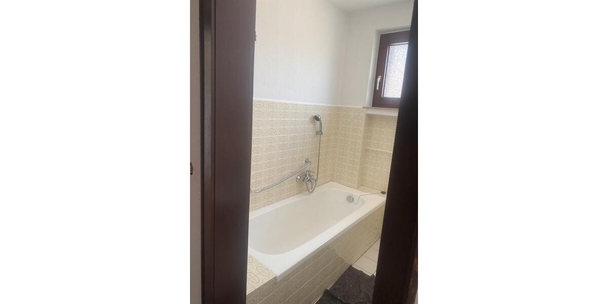 Dachgeschoßwohnung Hildesheim Itzum-Marienburg - 3 Zimmer, 86 m&sup2;, 860&euro; | Angebot:26644686