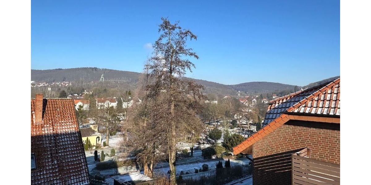 Großzügiges Wohnen mit tollem Weitblick - Einfamilienhaus Bad Salzdetfurth | Angebot:23688008