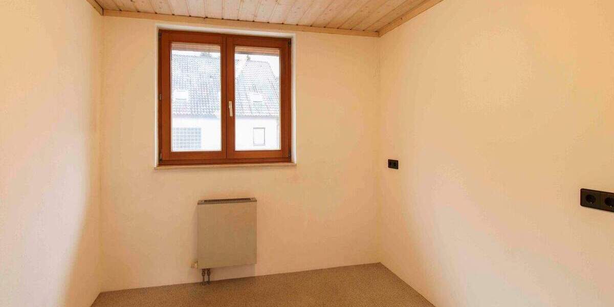Einfamilienhaus Delligsen - 7 Zimmer, 199.000&euro; | Angebot:25802379