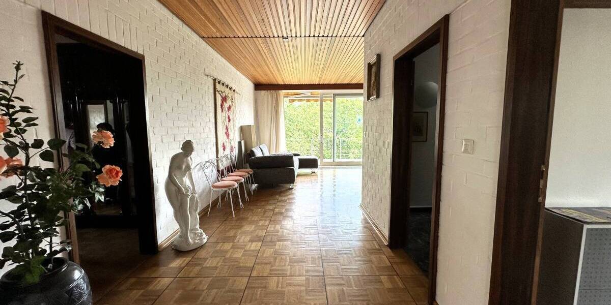 Einfamilienhaus Bad Salzdetfurth Wesseln - 7 Zimmer, 280 m&sup2;, 399.000&euro; | Angebot:25734423