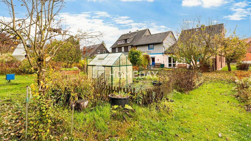 Einfamilienhaus Bad Salzdetfurth Östrum - 8 Zimmer, 182 m&sup2;, 145.000&euro; | Angebot:25684151
