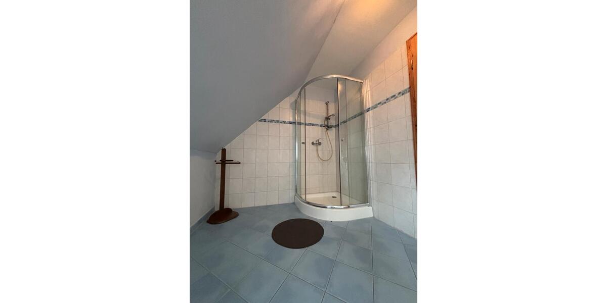 Dachgeschoßwohnung Bockenem - 3 Zimmer, 94 m&sup2;, 795&euro; | Angebot:25048536