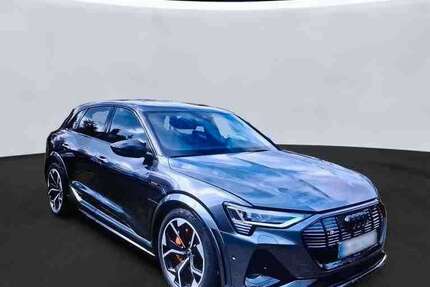Audi e-tron 67.000 km 42.950 &euro; Salzgitter 38259