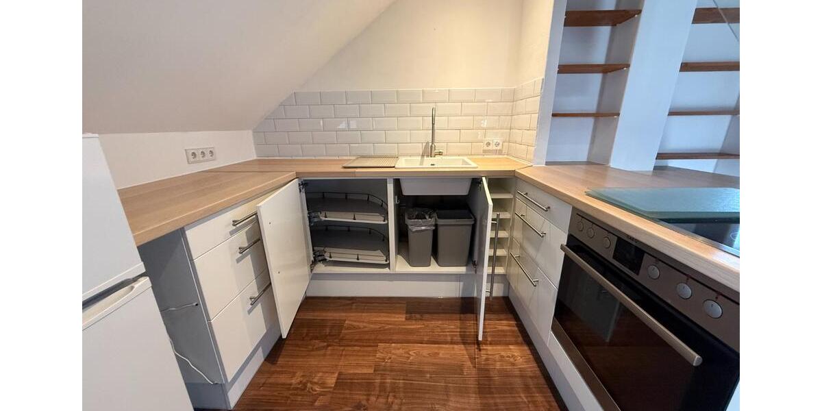 Dachgeschoßwohnung Hannover Buchholz-Kleefeld - 1 Zimmer, 82 m&sup2;, 950&euro; | Angebot:25857235