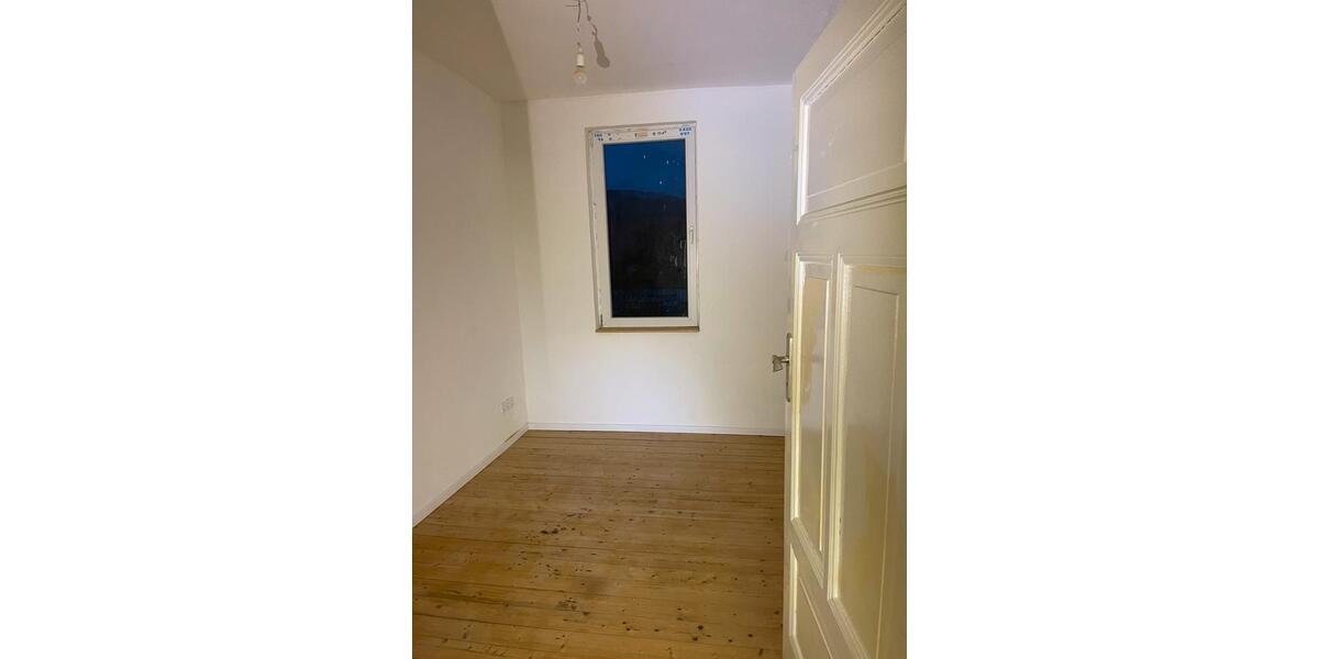 Mehrfamilienhaus, Wohnhaus Alfeld (Leine) - 6 Zimmer, 220 m&sup2;, 1.450&euro; | Angebot:23731670