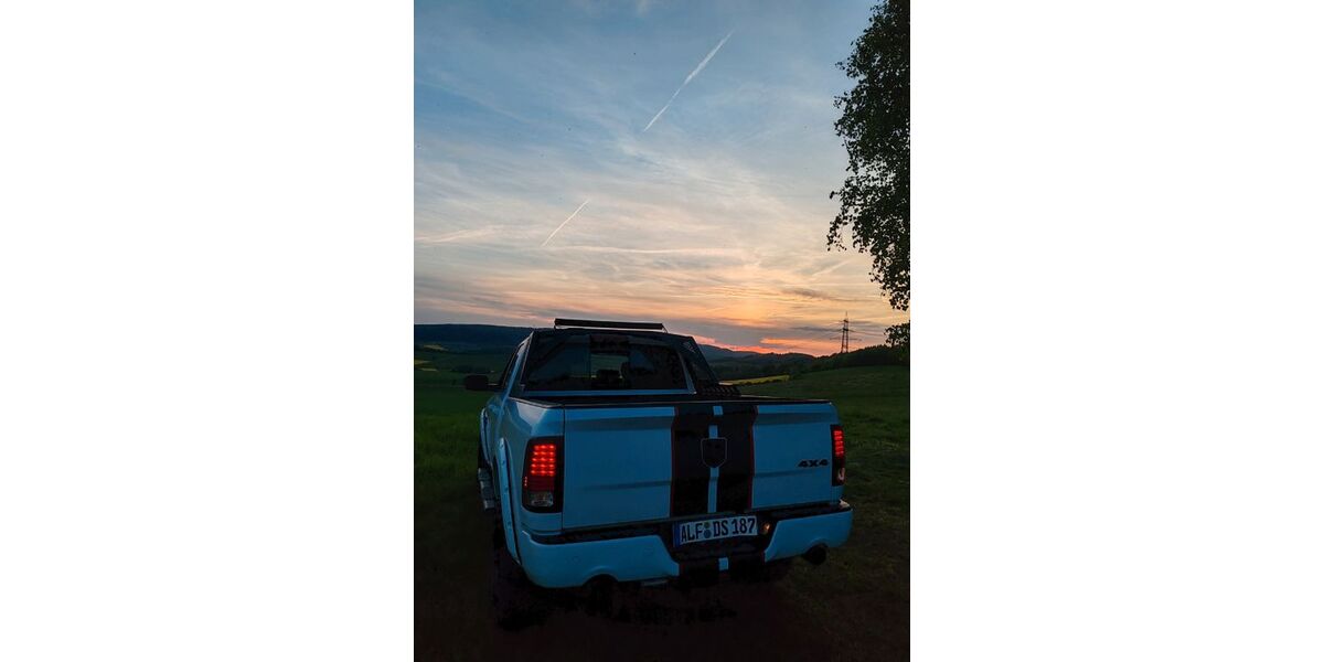 Dodge RAM 113.000 km 33.000 &euro; Lamspringe 31195