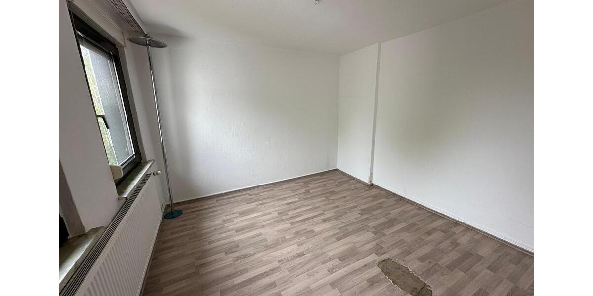 Etagenwohnung Hildesheim Oststadt/Stadtfeld - 6 Zimmer, 180 m&sup2;, 1.190&euro; | Angebot:24587675