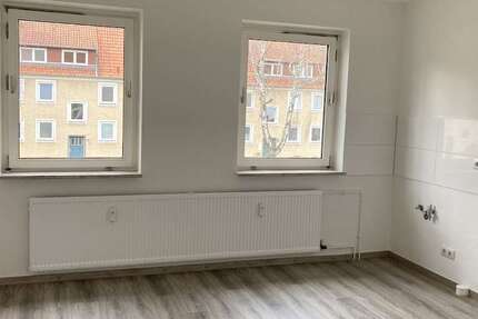 Wohnung Salzgitter Lebenstedt - 3 Zimmer, 59 m&sup2;, 354&euro; | Angebot:25473882