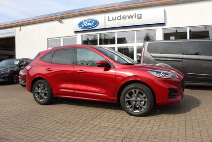 Ford Kuga 1.001 km 34.990 &euro; Delligsen 31073