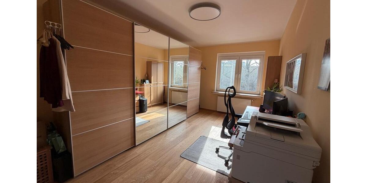Etagenwohnung Hannover Döhren-Wülfel - 4 Zimmer, 103 m&sup2;, 410.000&euro; | Angebot:26826365