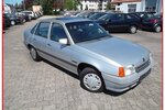 Opel Kadett E Beauty Lim. SEDAN GSD AUTOM- SERVO 74.000 km 2.800 &euro; Hannover 30179
